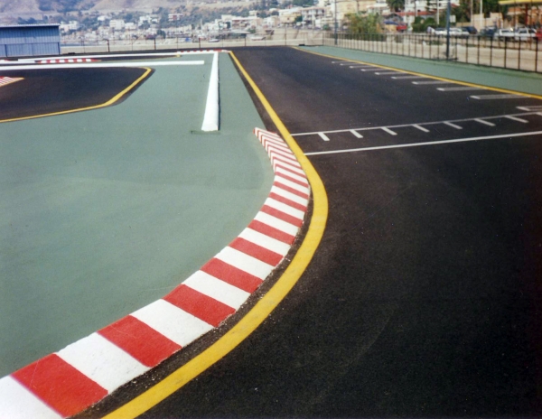 COSTRUZIONE E MANUTENZIONE IMPIANTI SPORTIVI